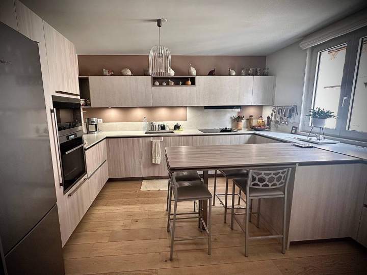 Cuisiniste, Autun